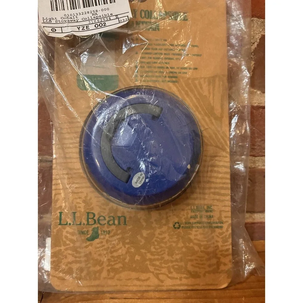 L.L.Bean‎ Stowaway Lantern Cobalt Blue Portable LED